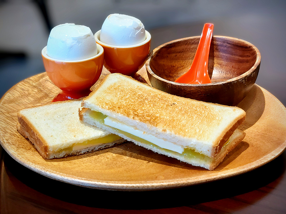渋谷にオープンしたシンガポール料理店「SINKIES（シンキーズ）」のカヤトースト