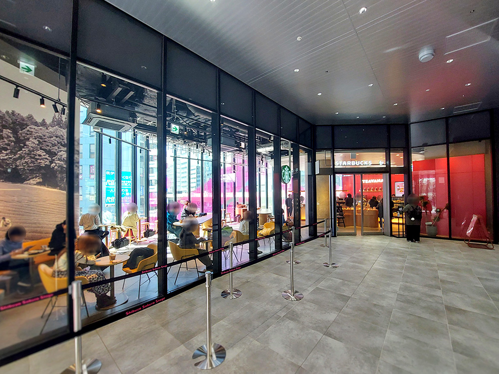 渋谷エリア初オープンのスタバのティー専門店・スターバックスコーヒー 渋谷サクラステージ店の外観
